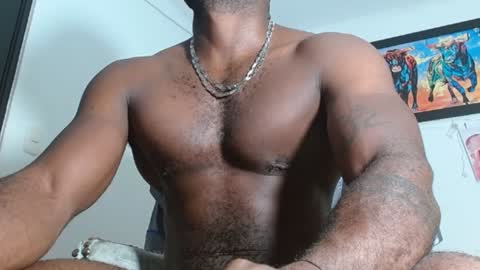 Snapshot of mike_kingcum chatting on 12.24.24 mike online show from 12.24.24