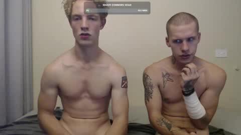 Hot Buns online show from 01.12.25