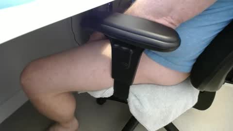 Snapshot of mikeashford chatting on 12.03.24 mikeashford online show from 12.03.24