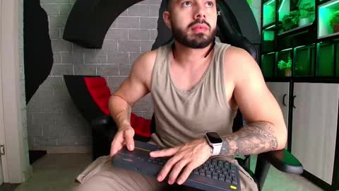 Mike Blare online show from 01.10.25