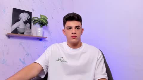 Snapshot of mikecooper_ chatting on 12.18.24 Mike Cooper online show from 12.18.24