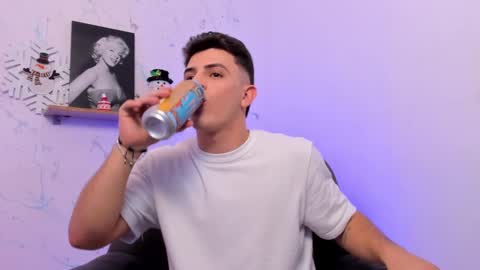 Snapshot of mikecooper_ chatting on 01.14.25 Mike Cooper online show from 01.14.25