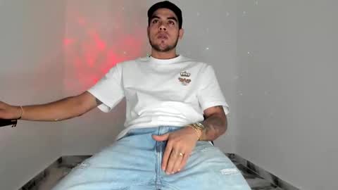 Snapshot of mikee_scooth chatting on 02.27.26 mikee_scooth online show from 02.27.26