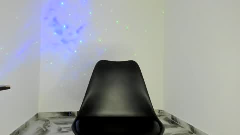 mikee_scooth online show from 05.13.26