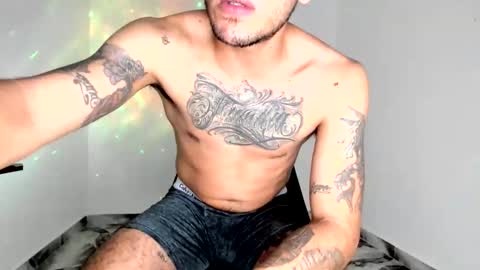 mikee_scooth online show from 05.22.26