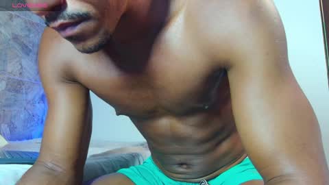 Snapshot of mikejaybr chatting on 09.16.25 Mike Jay online show from 09.16.25