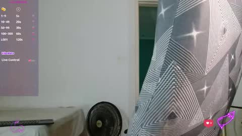 Snapshot of mikejaybr chatting on 02.17.26 Mike Jay online show from 02.17.26