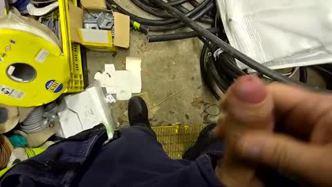 Snapshot of mikekruger02 chatting on 09.25.25 mikekruger02 online show from 09.25.25