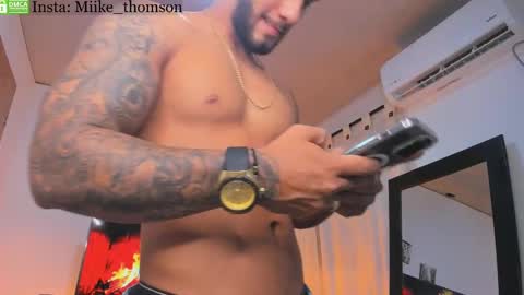 Snapshot of mikethomson01 chatting on 12.06.24 Mike online show from 12.06.24