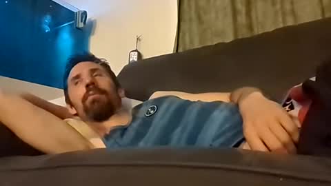 Snapshot of mikeyboy6666 chatting on 12.19.24 Mikey Boy online show from 12.19.24