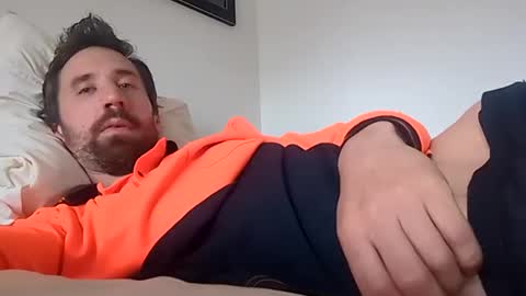 Snapshot of mikeyboy6666 chatting on 01.15.25 Mikey Boy online show from 01.15.25