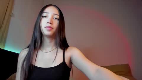 Snapshot of mikeyvioleta chatting on 03.06.25 VIOLETAMIKE online show from 03.06.25