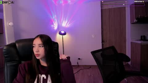VIOLETAMIKE online show from 05.24.26