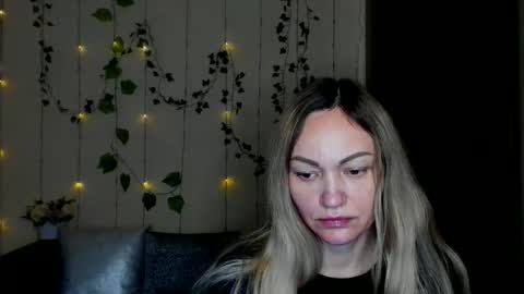 Adalina online show from 12.21.25