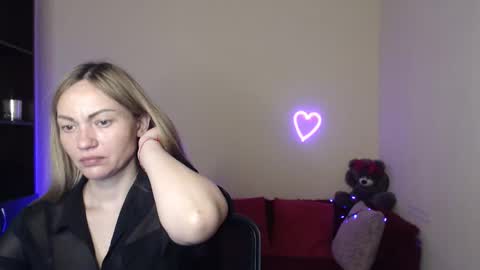 Snapshot of mikkey_mouse8 chatting on 05.20.26 Adalina online show from 05.20.26