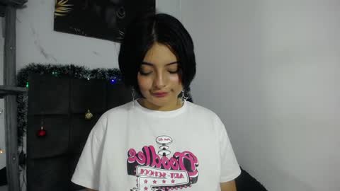 Mikoto Urb online show from 12.17.24