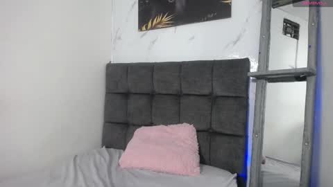 Mikoto Urb online show from 01.21.25