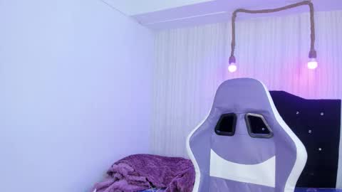   miku katsuragi  online show from 01.14.26