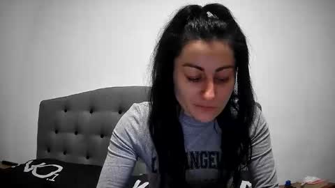 Snapshot of mikyloveu chatting on 02.09.26 Mikyloveu online show from 02.09.26