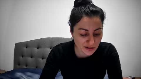 Snapshot of mikyloveu chatting on 02.19.26 Mikyloveu online show from 02.19.26