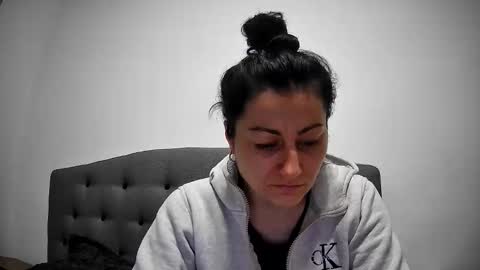 Snapshot of mikyloveu chatting on 02.23.26 Mikyloveu online show from 02.23.26