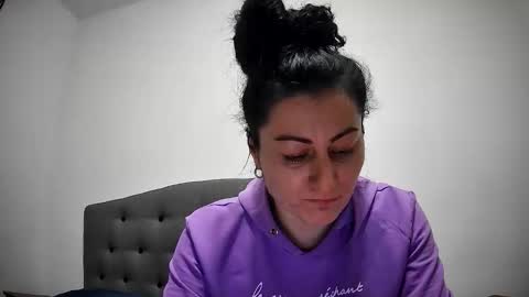 Snapshot of mikyloveu chatting on 02.27.26 Mikyloveu online show from 02.27.26