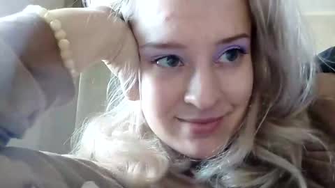 Mila 420 online show from 05.21.26