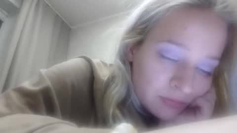 Mila 420 online show from 05.21.26