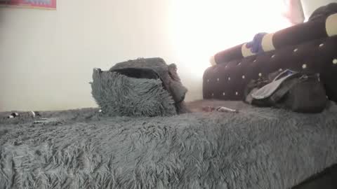 Snapshot of mila_dash chatting on 02.21.25 Mila Dash online show from 02.21.25