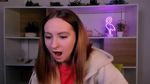 mila_glow online show from 10.21.25