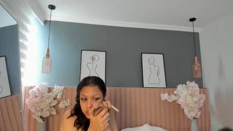 mila_hank online show from 02.27.26
