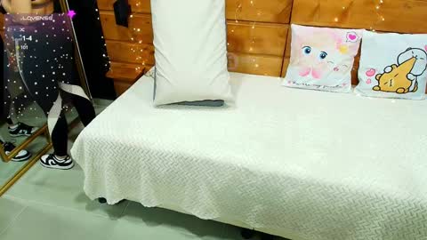 Milena  online show from 03.12.25