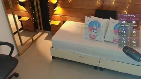 Milena  online show from 09.18.25