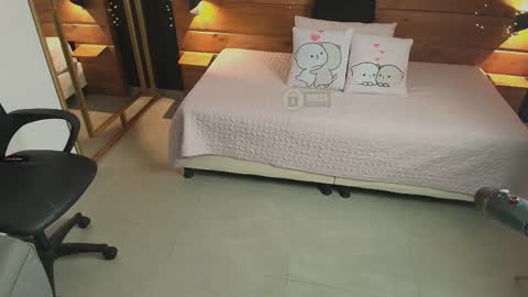 Milena  online show from 09.29.25