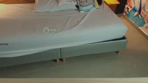 Milena  online show from 11.11.25