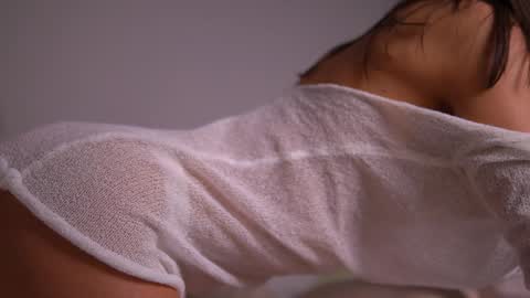 mila may  online show from 12.16.24