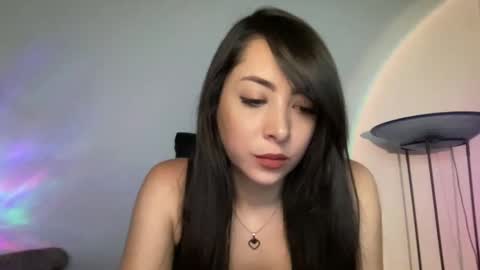 Snapshot of mila_paramo chatting on 12.05.24 Camila online show from 12.05.24