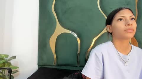 Snapshot of mila_petiteasm chatting on 07.18.26 mila_petiteasm online show from 07.18.26