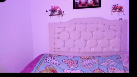 laura online show from 01.12.26