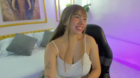 milaack_ online show from 04.13.26