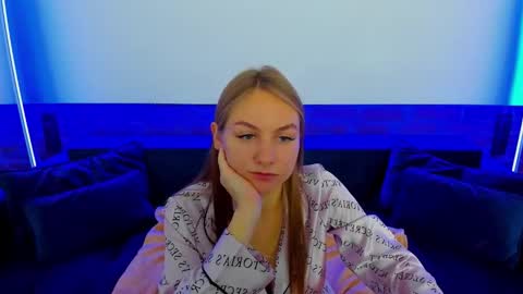 Snapshot of milaaddam chatting on 11.07.25 Milla online show from 11.07.25