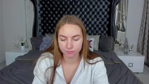 Milla online show from 02.08.26