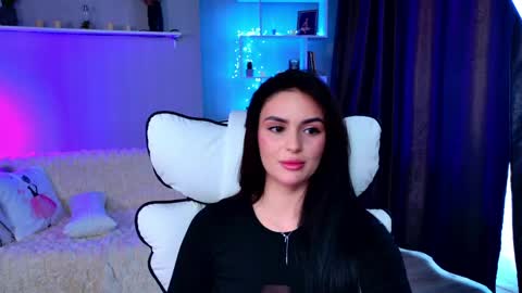 Mila online show from 04.13.26