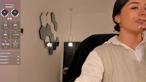 Mila online show from 02.03.26