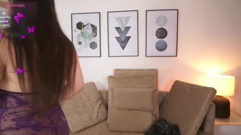 milacrave online show from 09.23.25