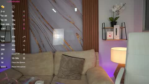 milacrave online show from 09.29.25