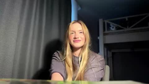 Snapshot of milacrummell chatting on 06.17.26 Haley online show from 06.17.26