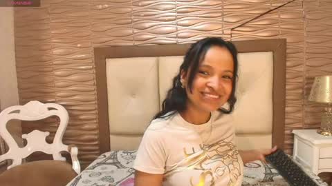 miladiosa online show from 04.11.26