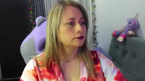 milagros_latin online show from 12.02.25