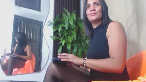 mila online show from 02.12.25